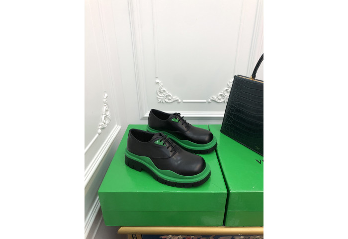 Botteg*Venta Tire Leather Ankle boots