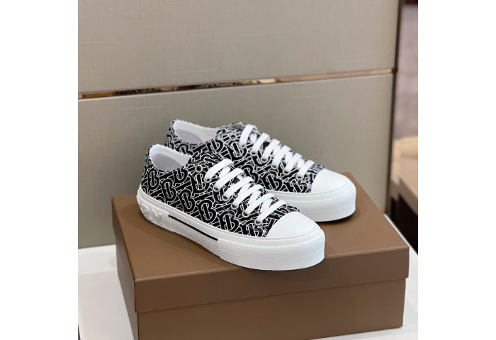 Bur*berry Vintage Check Cotton Sneakers