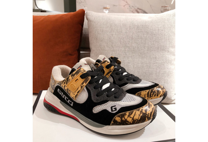 GC Suede Ultrapace Mid-top Sneaker