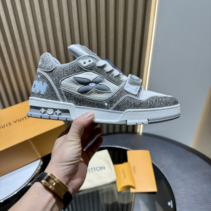 LOU1VTON SNEAKER (crystal)