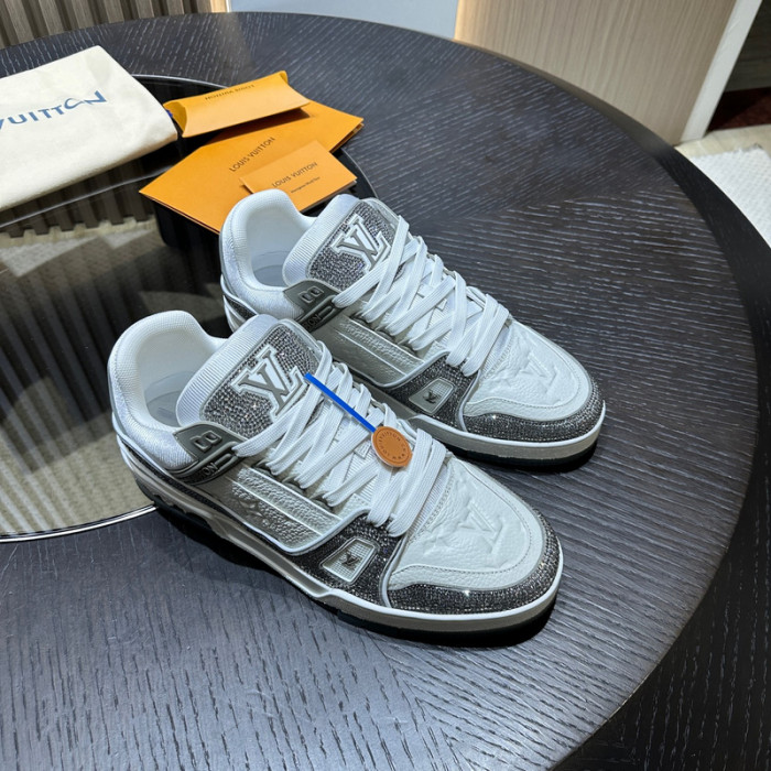 LOU1VTON SNEAKER (crystal)