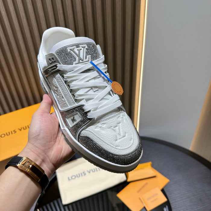 LOU1VTON SNEAKER (crystal)