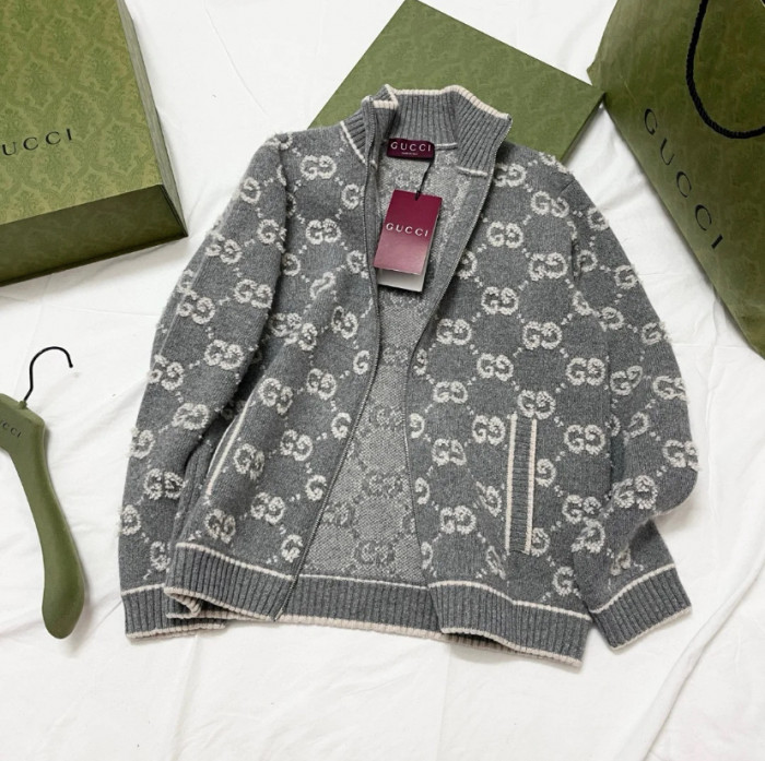 G*u*i sweater mao-17