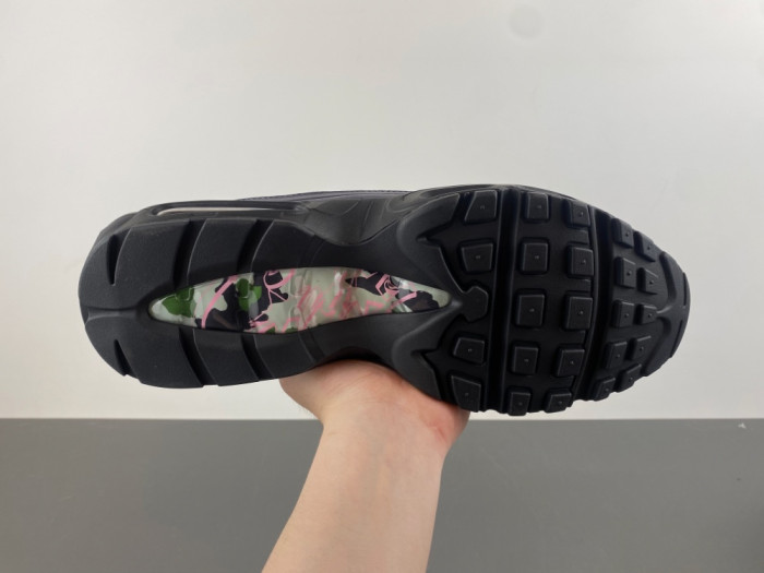 Nike Air Max 95 OG Pink Beam