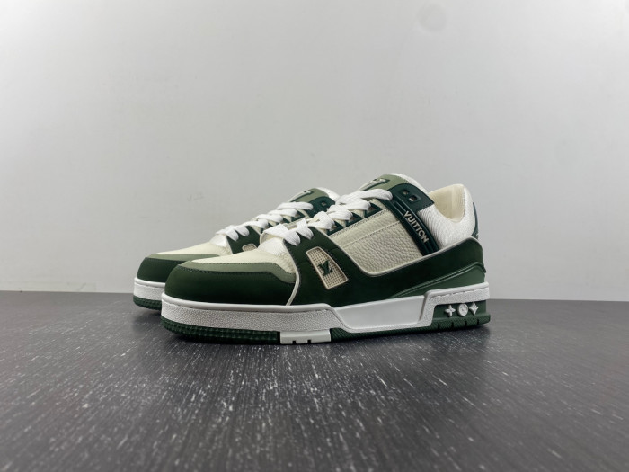 LOU1VTON trainer (EU47)