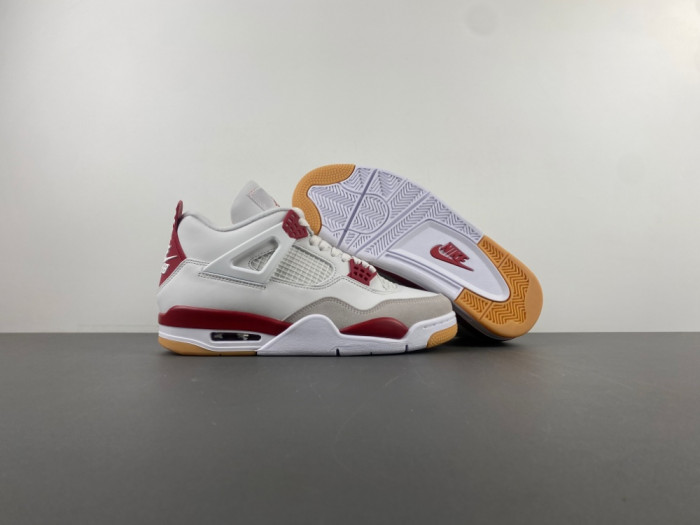 Jordan 4 Retro SB Varsity Red DR5415-106