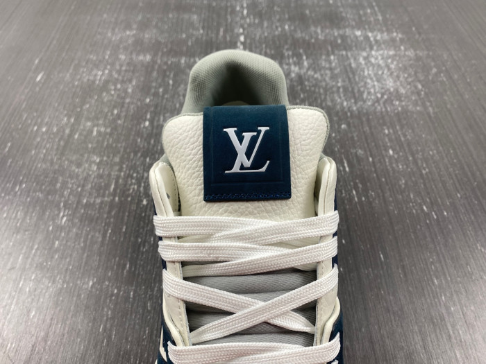 LOU1VTON trainer (EU47)