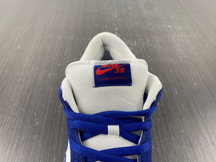 nike sb dunk low "la dodgers" do9395-400