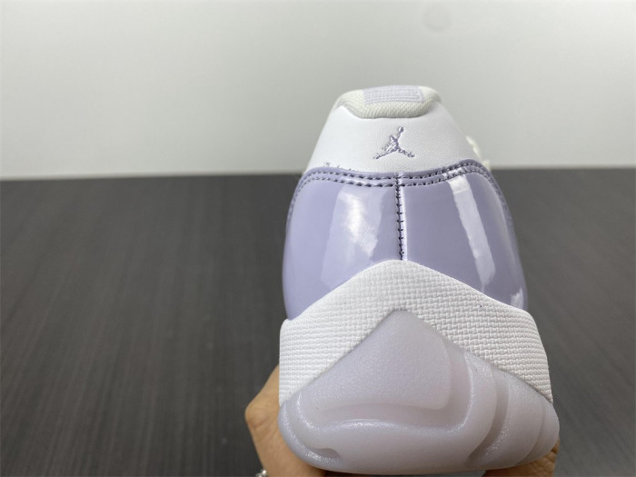 air jordan 11 retro low pure violet ah 7860-101