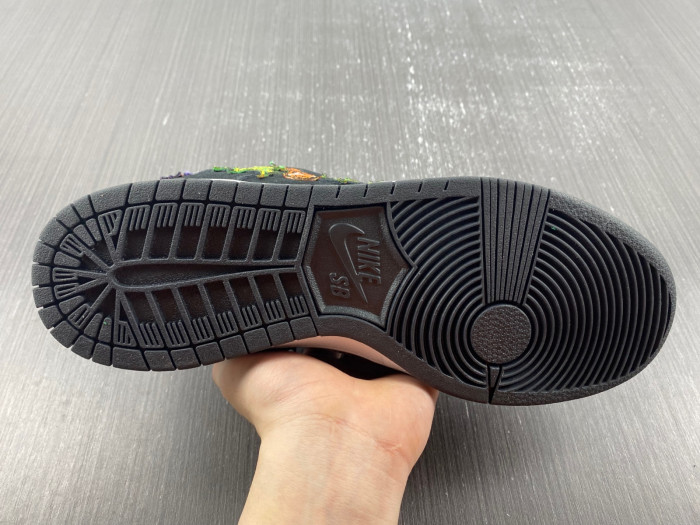 neckF**e x nike sb dunk low dq4488-001