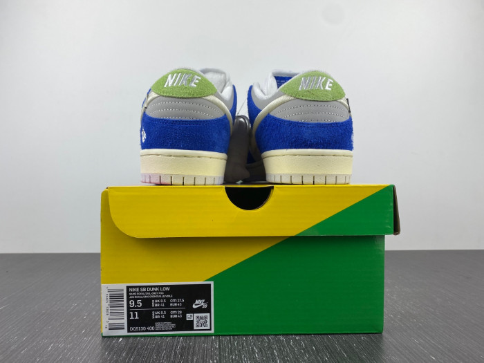 fly streetwear x nike sb dunk low dq5130-400