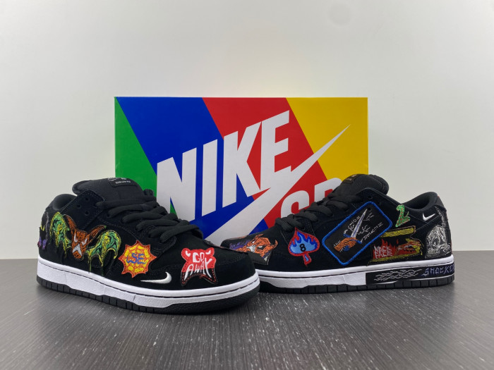 neckF**e x nike sb dunk low dq4488-001