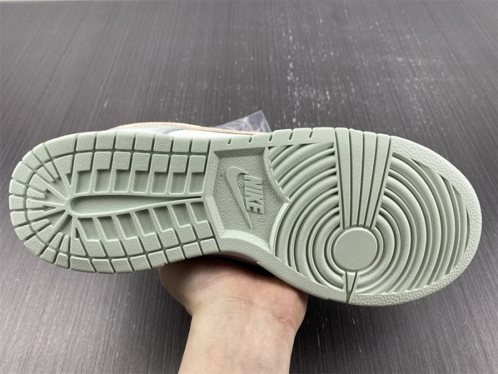 nike dunk low barely green dd1503-104