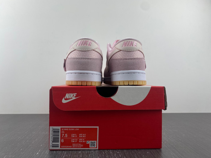 nike dunk low "teddy bear" dz5318-640