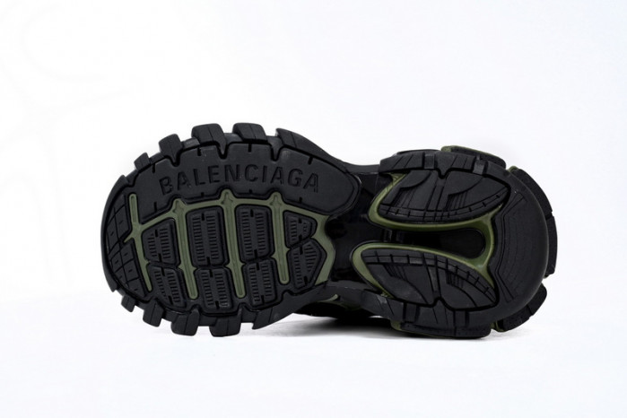 belanciaga Track 2 Sneaker Military Black 568614 W3AE1 2311
