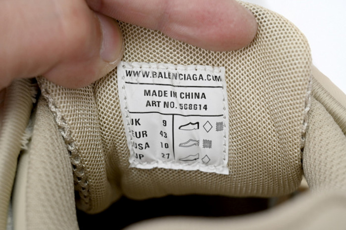 Ba*len*cia*ga track 2 sneaker khaki 568614 w2gn3 9710