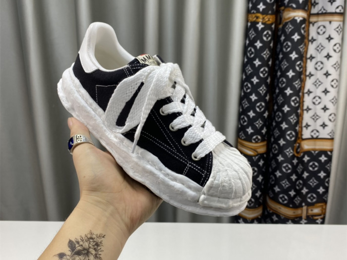 Ma*s*n mihara yasuhiro low-top sneakers mmy-023