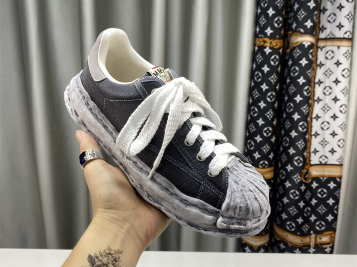 Ma*s*n mihara yasuhiro low-top sneakers mmy-024