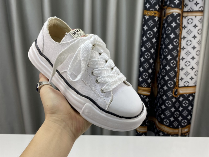 Ma*s*n mihara yasuhiro low-top sneakers mmy-032