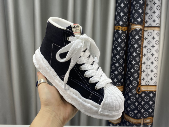 Ma*s*n mihara yasuhiro high-top sneakers mmy-018