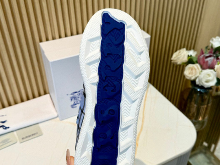 Bur*berry Check Terrace Sneakers BBR--3008