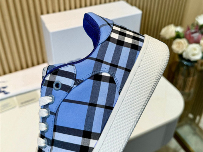 Bur*berry Check Terrace Sneakers BBR--3008