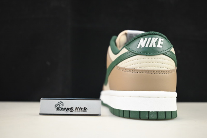 nike dunk low tan green fb7160-231