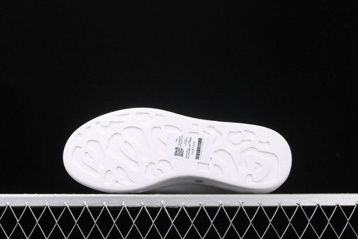 mcqueen oversized sneaker