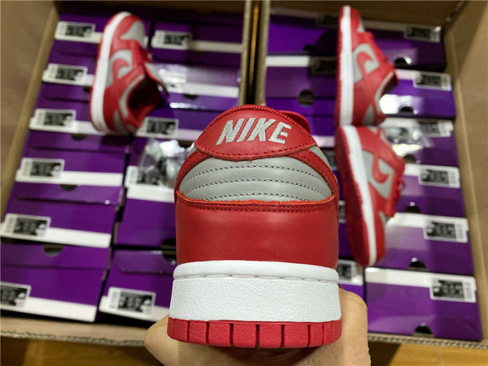 nike dunk low retro medium grey varsity red unlv (2021) dd1391-002