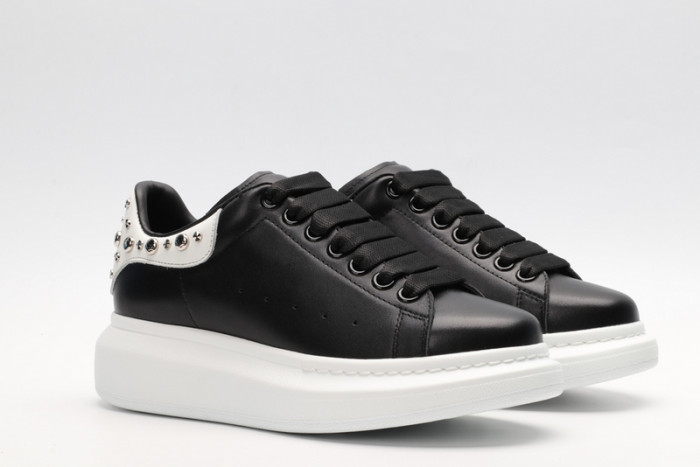 mcqueen oversized sneaker