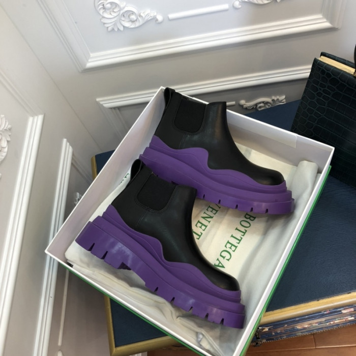 botteg*Ve*ne*ta tire leather ankle boots