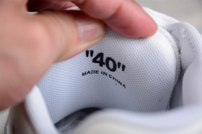 OFF-WHITE Out Of Office