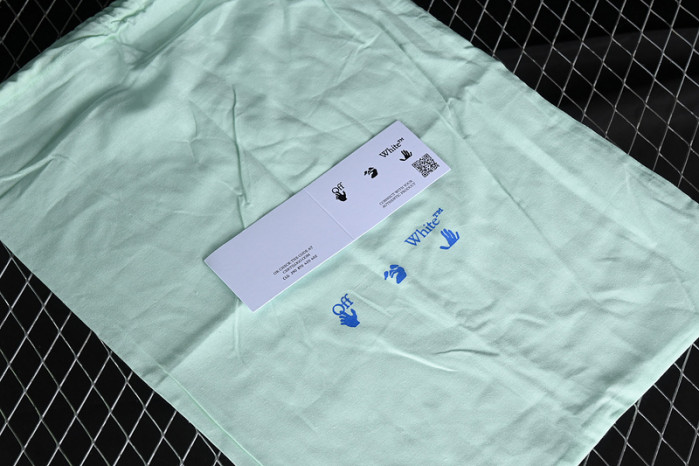 OFF-WHITE Out Of Office