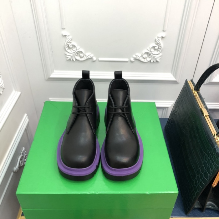 botteg*Ve*ne*ta tire leather ankle boots