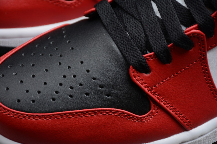 air jordan 1 mid chicago black toe 554724-069