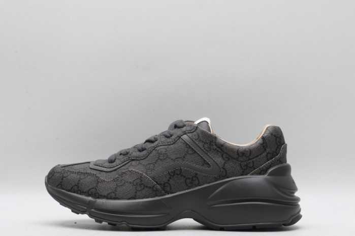 gc rhyton sneakers