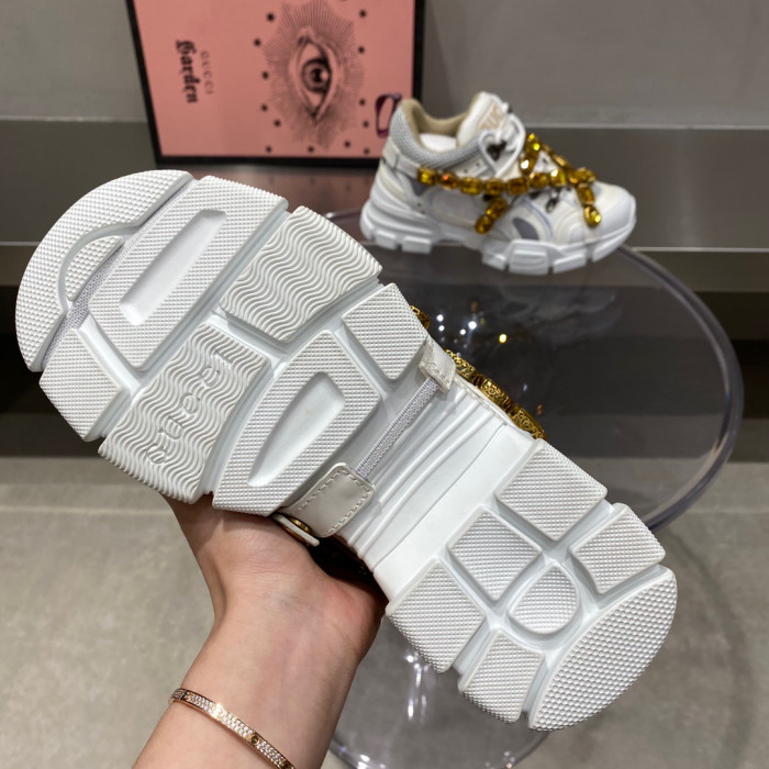 G*u*i1 journey flashtrek jewel crystal low boot